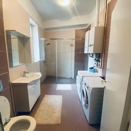 3 Wohnung,marijin Dvor *