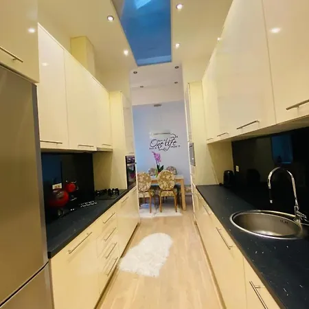 3 Wohnung,marijin Dvor *
