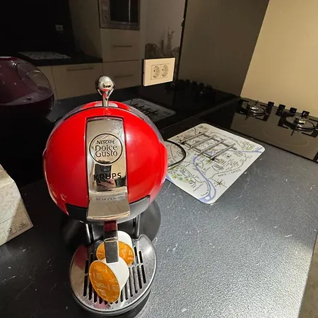 Dvor 92 M2, Marijin Dvor דירה *