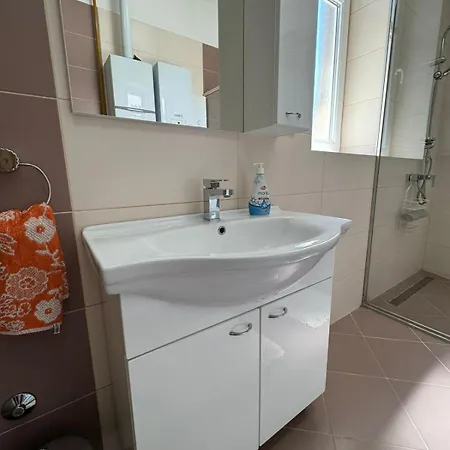 Dvor 92 M2, Marijin Dvor Lejlighed Sarajevo