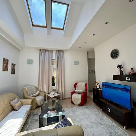 Dvor 92 M2, Marijin Dvor Sarajevo