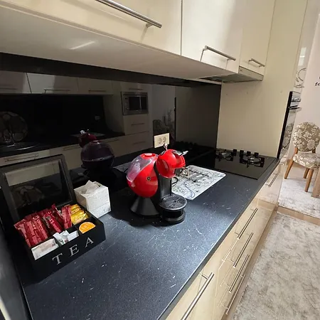 Apartment Dvor 92 M2, Marijin Dvor