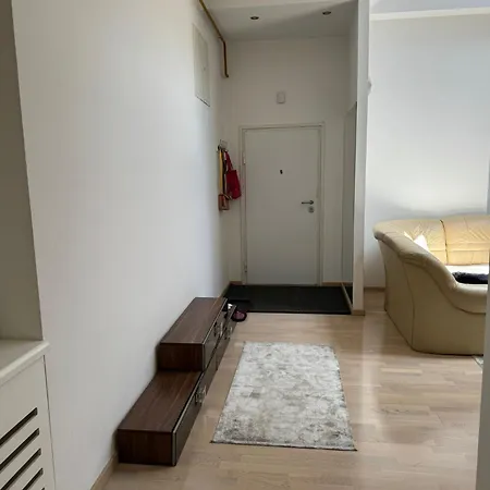 3 Wohnung,marijin Dvor Apartment *