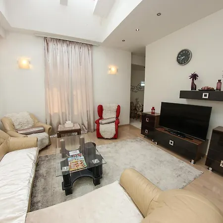 Dvor Marijin Dvor Apartment