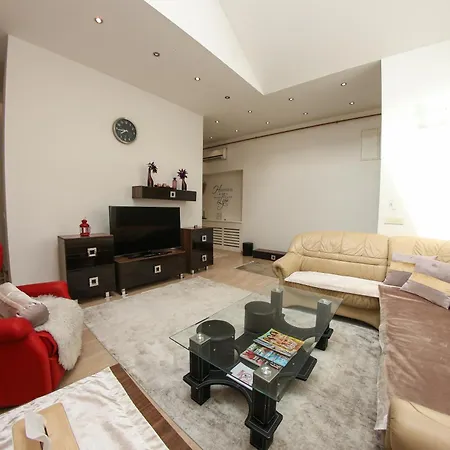 Dvor Marijin Dvor شقة *