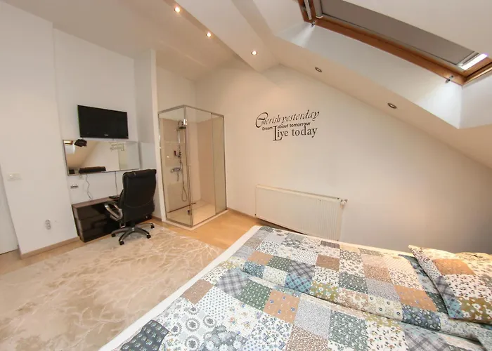 Dvor Marijin Dvor * سراييفو